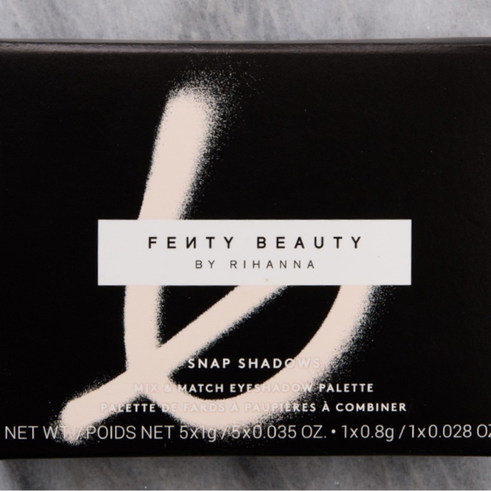Fenty Beauty Snap Shadows Eyeshadow Palette - 6 Smoky